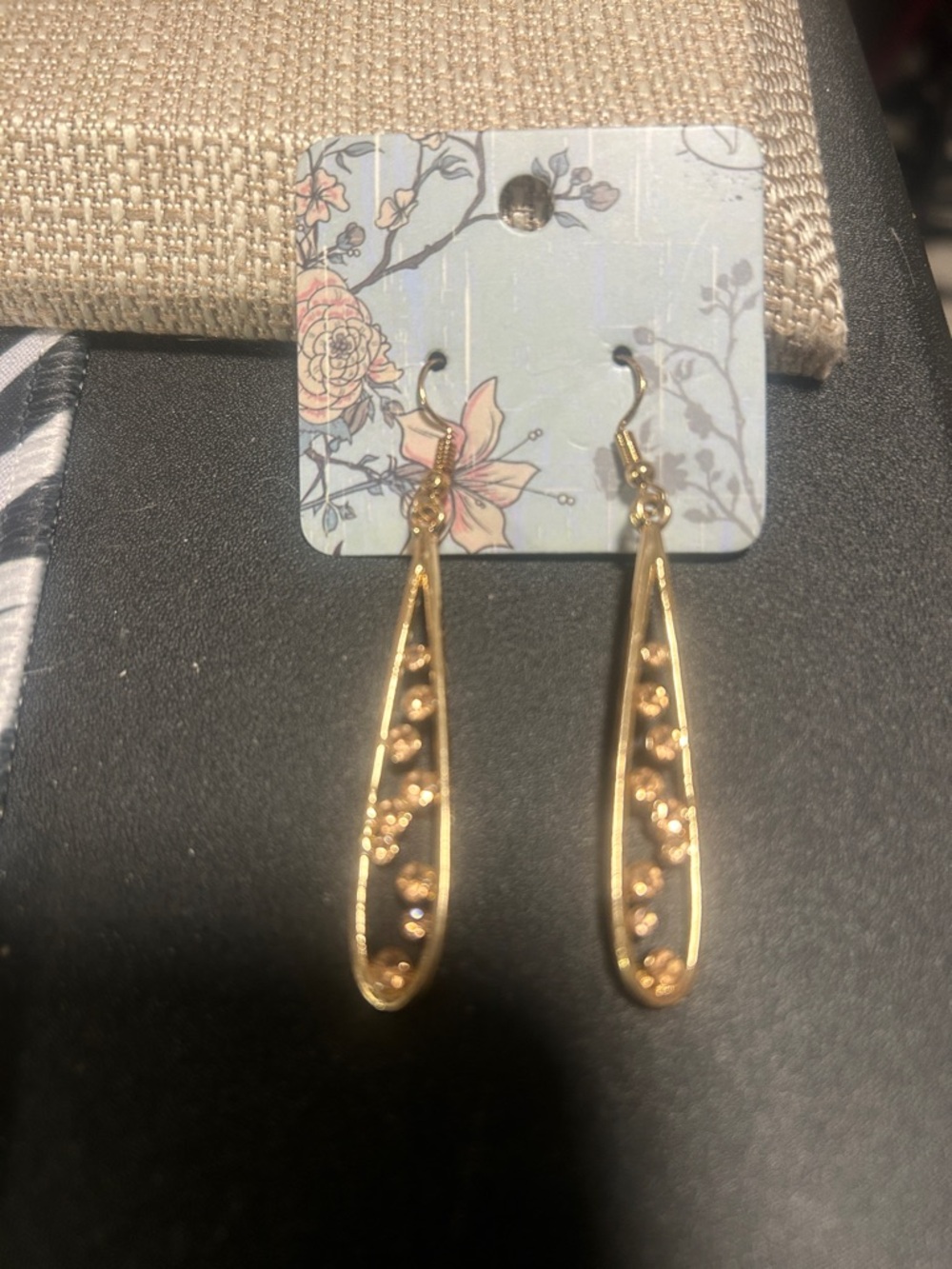 Gold Teardrop Floral Filigree Drop Earrings - Women Jewelry